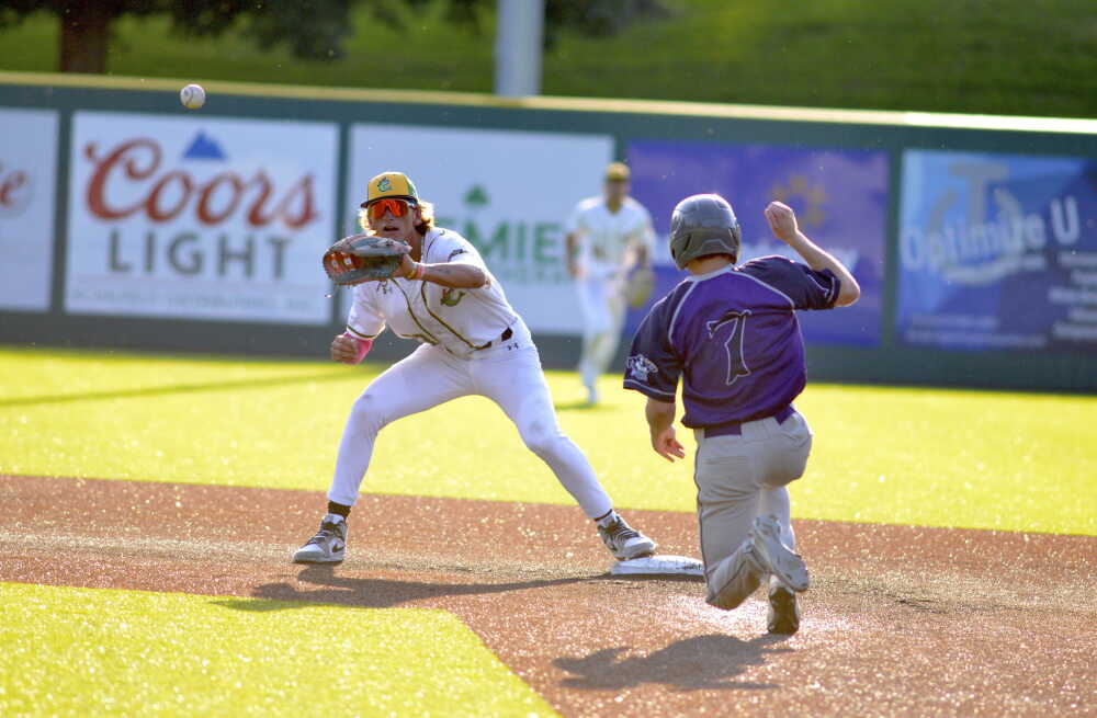 Catfish bounce back vs. Jackson behind Crowden, pitching