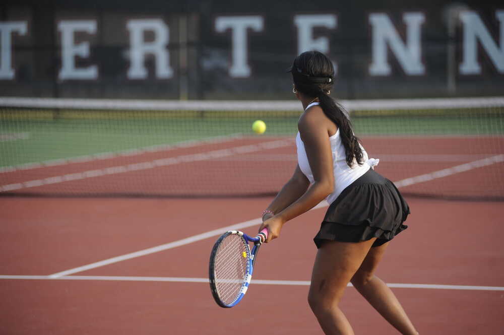 Dexter drops first match of the fall tennis season in 'frustrating' fashion