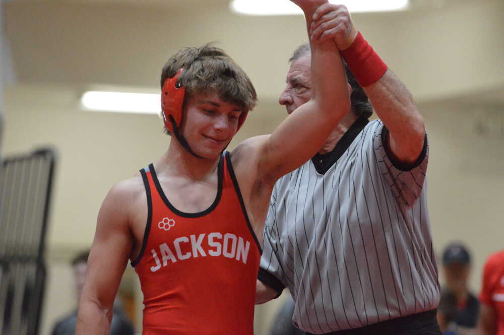 Jackson sweeps wrestling tri-meet in dominant fashion