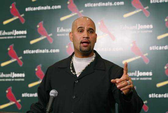 MLB on X: Albert Pujols won 3 MVP Awards and made 11 All-Star Games. “La  Máquina” was a two-time World Series champion and won the Roberto Clemente  Award in 2008. Pujols and