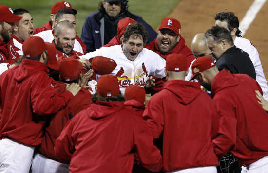 11 in '11: A Hometown Hero, La Russa's Last Ride in Red, and a Miracle  World Series for the St. Louis Cardinals