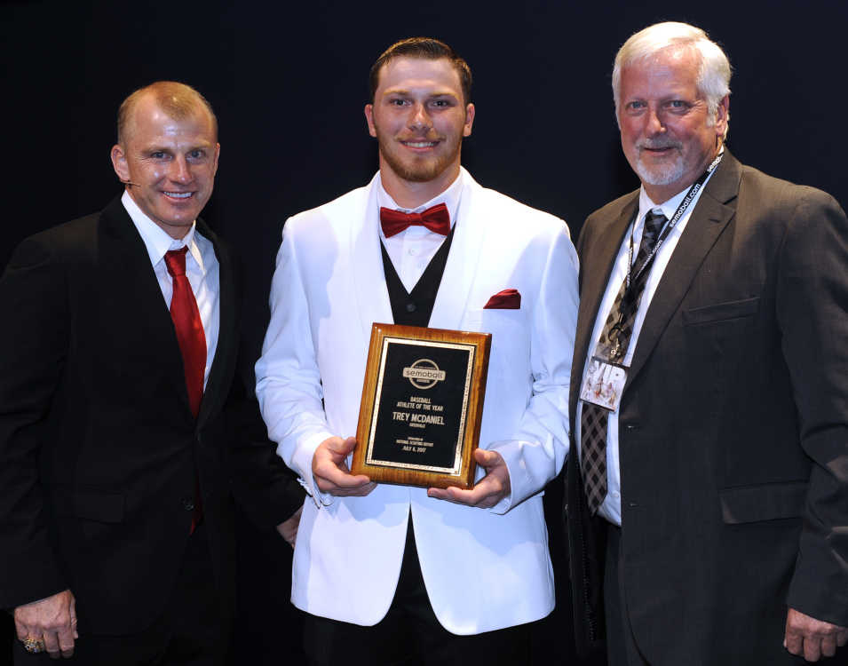 High School Sports: Semoball Awards speaker, former Cardinal David Eckstein  shares glimpse of what's to come (5/3/17)