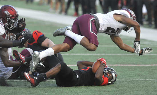 Ryan Neal - Football - Southern Illinois University Athletics