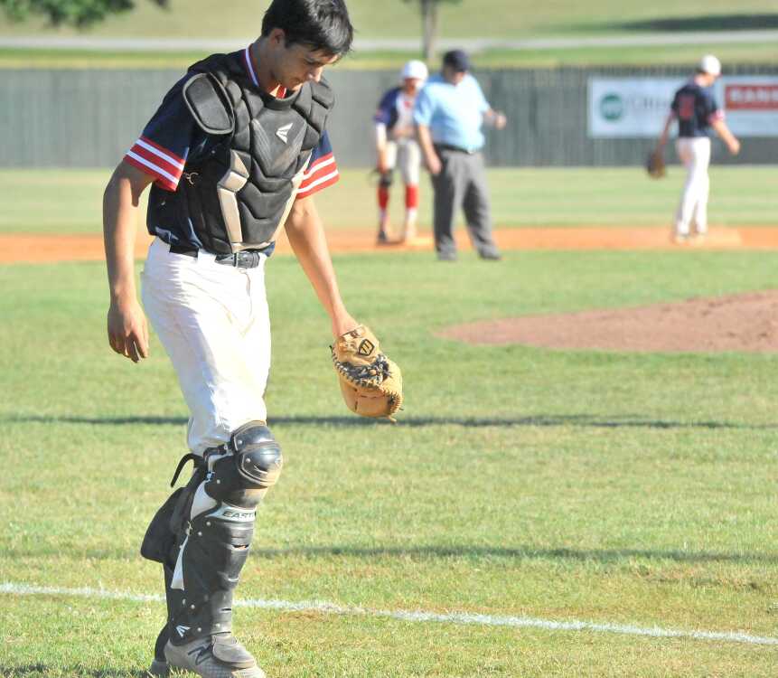 High School Sports: Offense sputters late for Sikeston Silver Sox