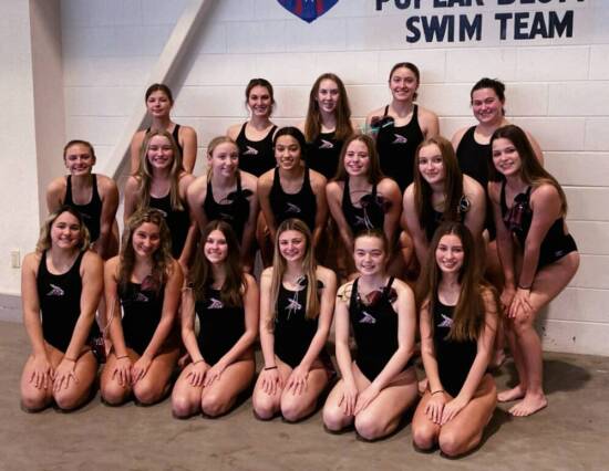 Women's Swimming and Diving Focuses on Team Cohesion Heading Into