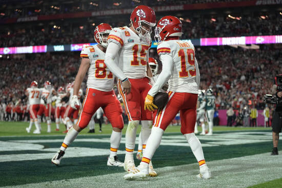 Professional Sports: Super Bowl magic: Mahomes, Chiefs beat Eagles