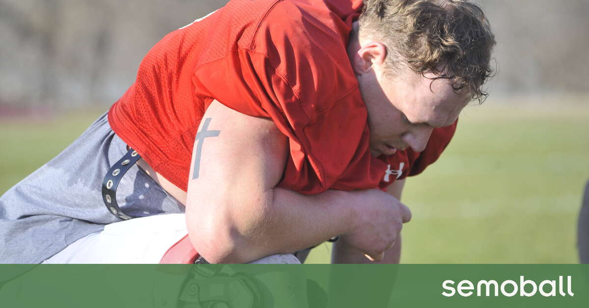 Gieg Wins Rimington Award as Top Center in the FCS - Southeast Missouri  State University Athletics