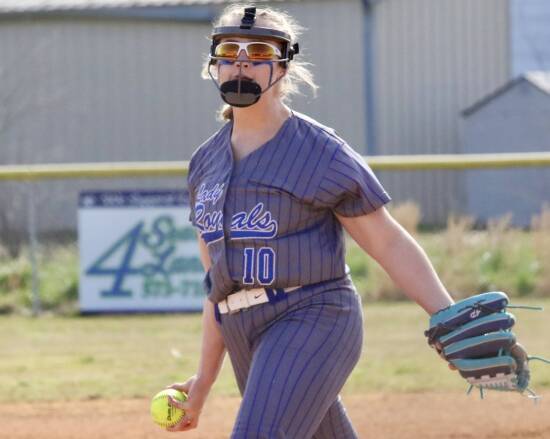 Softball: Falcons rout Rams behind gem from freshman pitcher